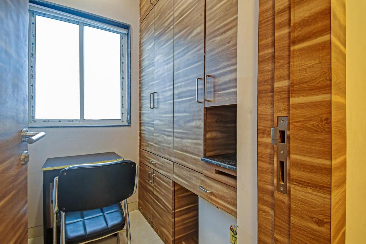 Super Townhouse Hotel All In One Near City Centre Salt Lake Salt Lake City Buitenkant foto
